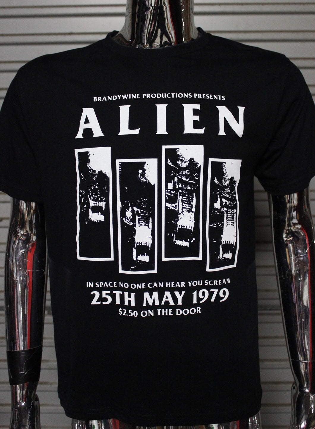 Alien / Black Flag DIY punk flyer T-shirt